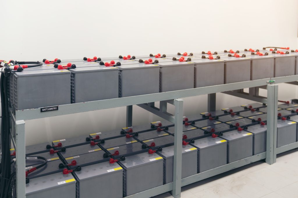 Safe Storage Tips for Lithium-Ion UPS Systems