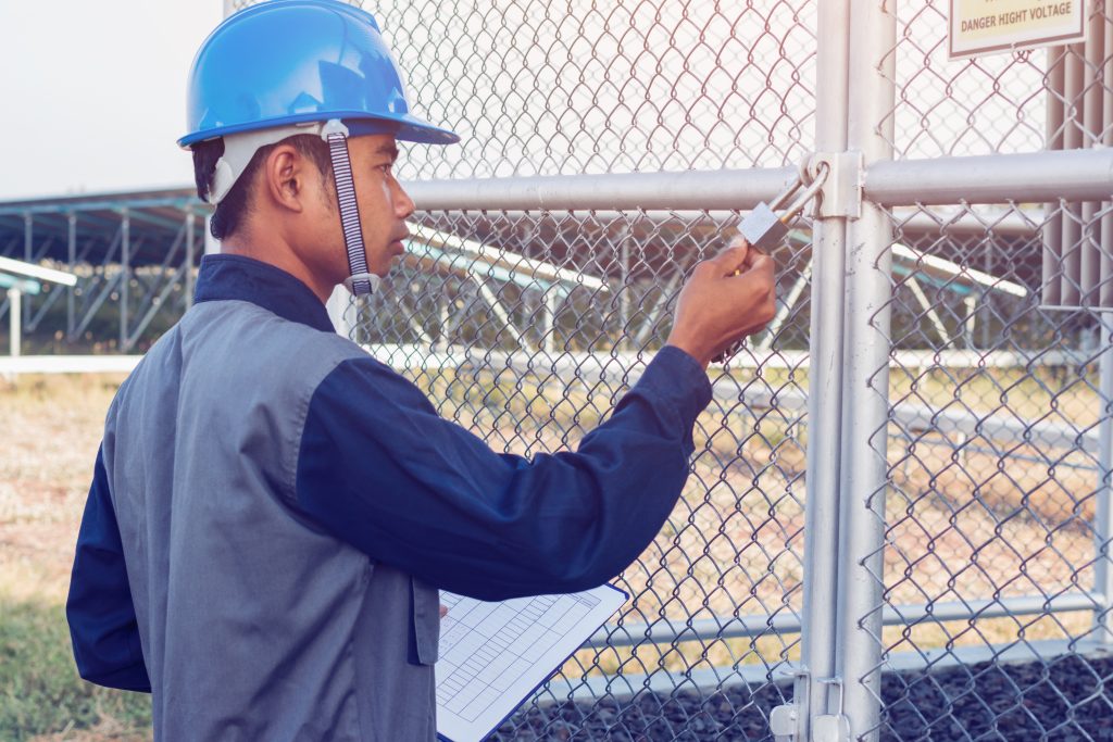 Fencing Contractor